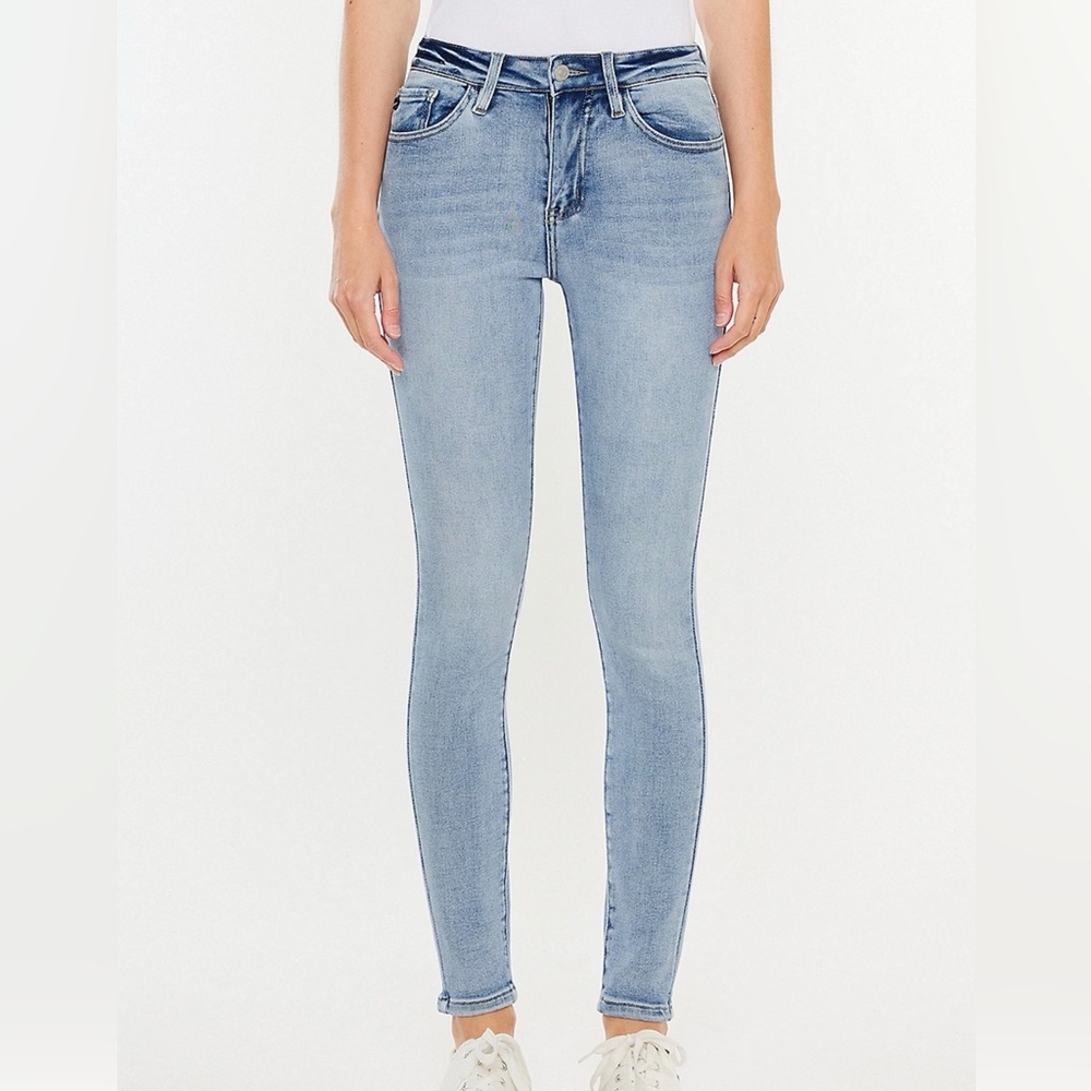 KanCan Essentials High Rise Light Blue Ankle Skinny Jeans NWT Size 13/30